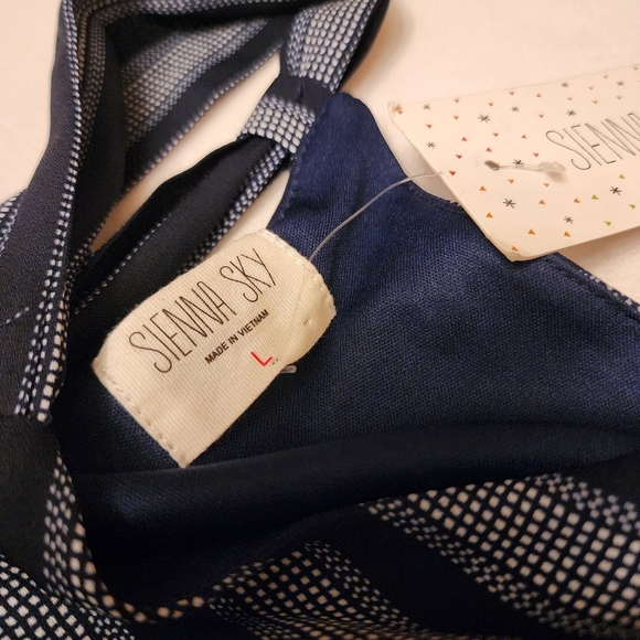 Navy Blue Striped Cropped Jumpsuit Size L - Picture 8 of 9